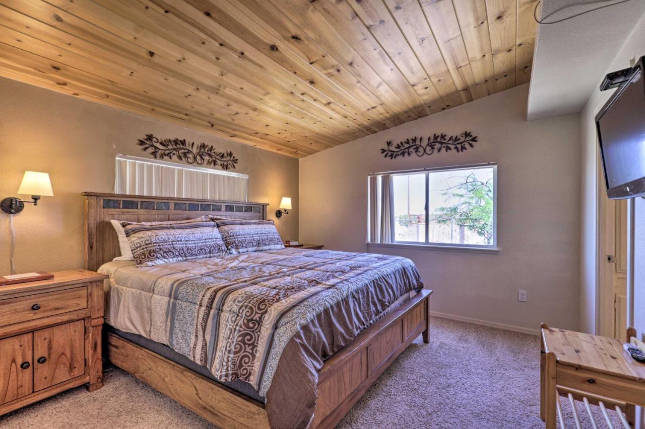 Rustic Bullhead City Retreat With Porch And Views Zewnętrze zdjęcie