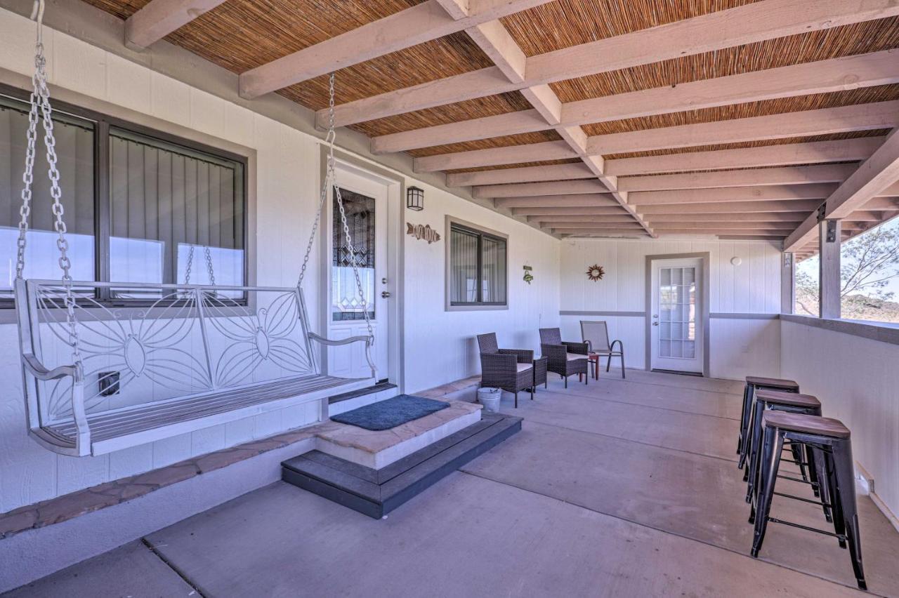 Rustic Bullhead City Retreat With Porch And Views Zewnętrze zdjęcie